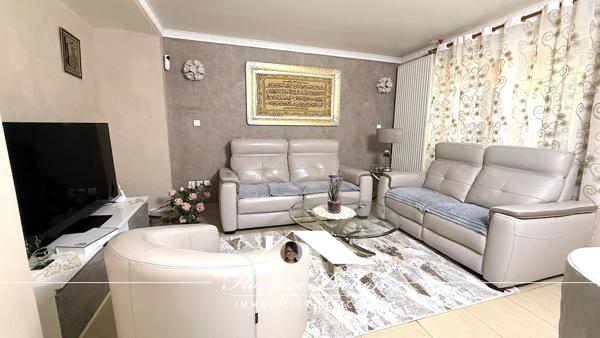 Maison
         5 pièces
        - 123 m² Bien prestige 510 000 € *