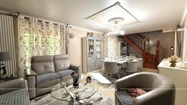 Maison
         5 pièces
        - 123 m² Bien prestige 510 000 € *