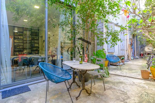 Marseille (13007) TYPE 2 JARDIN SAINT VICTOR