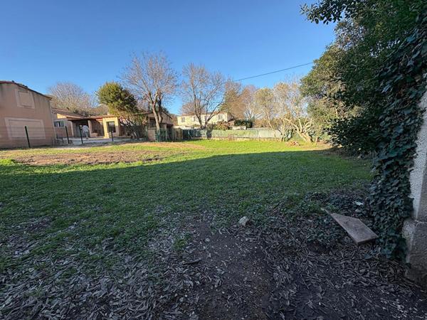 A vendre Terrain plat de 459m² aux Solans - AUBAGNE