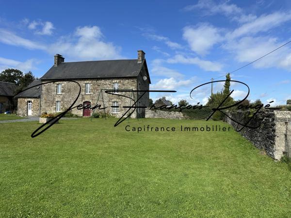 Saint-Germain d'elle, maison à finir de rénover avec trois chambres, dépendances et 2 hectares de terrain !!!