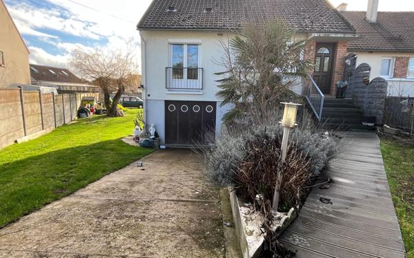 Maison à vendre    3 pièces •  Rozay-en-Brie