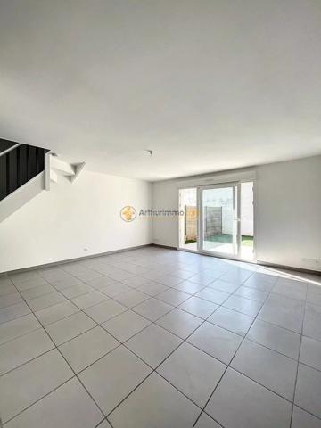 Vente Immeuble 16 pièces 368 m2 à Reims