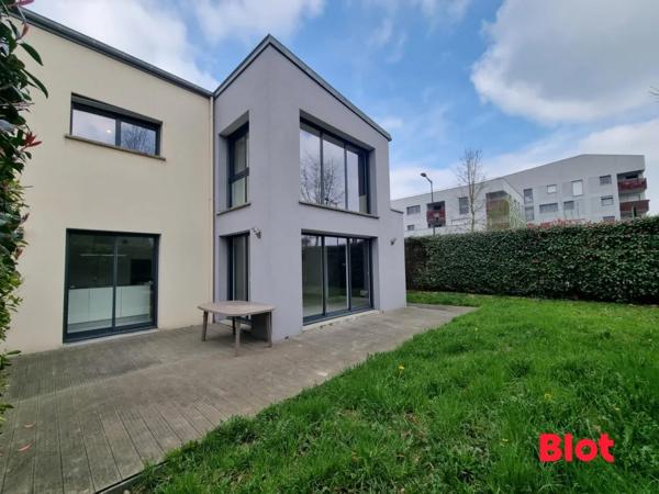 Maison 8 pièce(s)