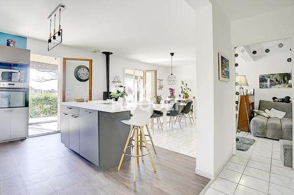 Maison à vendre à Bourgoin Jallieu - 4 pièces avec jardin