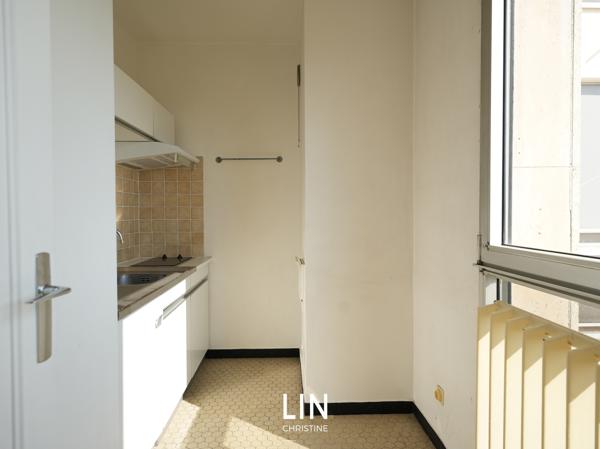 Appartement
         1 pièce
        - 32 m² 189 000 € *