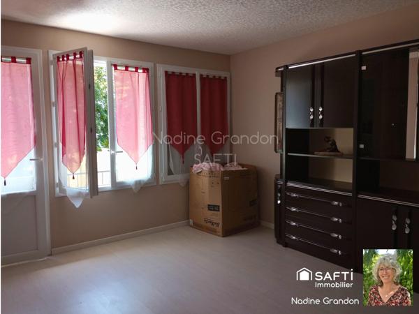 Maison familiale à Chalais, au calme et proche de tout !