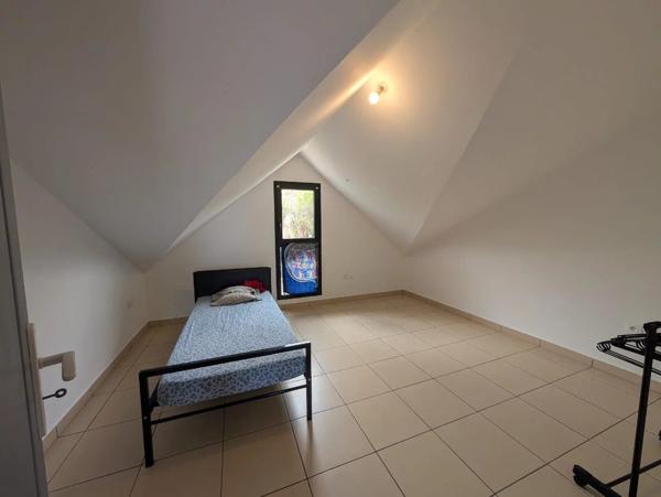 ETANG SAINT-LEU  (≈ 400 m alt) – T3 VUE MER PANORAMIQUE – 70 m² – 210 000 € HAI