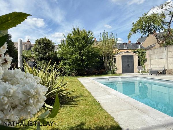 Orléans Dunois, Maison à vendre  avec jardin, piscine et stationnements