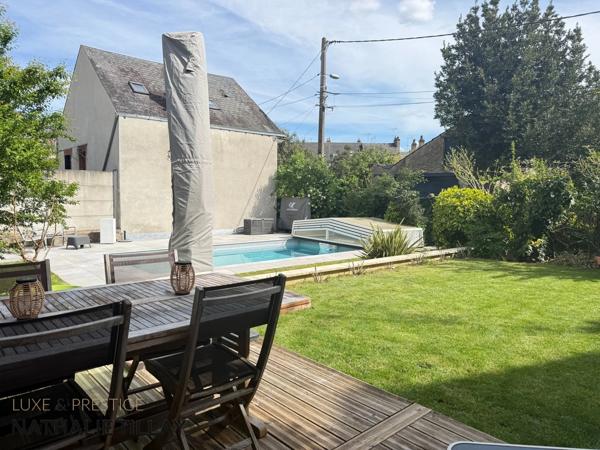 Orléans Dunois, Maison à vendre  avec jardin, piscine et stationnements