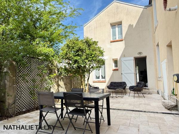 Orléans Dunois, Maison à vendre  avec jardin, piscine et stationnements