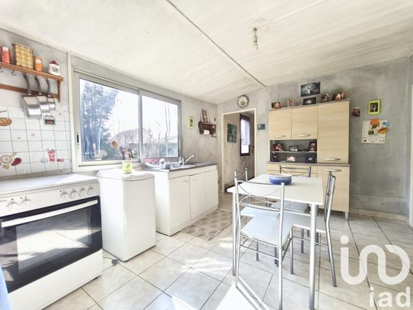 Maison 4 pièces de 95 m² à Crécy-en-Ponthieu (80150)