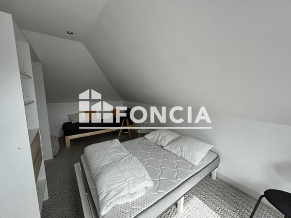 Location Appartement meublé 3 pièces 40.49 m² - 59 RUE DU PETIT TOUR Poitiers 86000