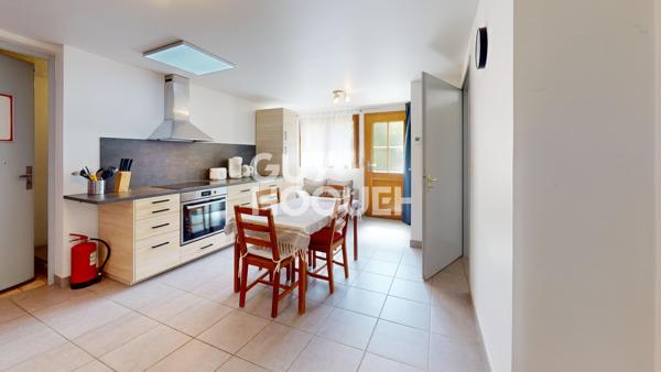 Maison 9 pièces à vendre à Jacob-Bellecombette - Investissement idéal