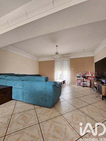 Appartement à vendre 4 pièces 131 m² Cosnes-et-Romain