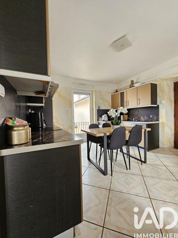 Appartement à vendre 4 pièces 131 m² Cosnes-et-Romain