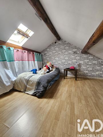 Appartement à vendre 4 pièces 131 m² Cosnes-et-Romain