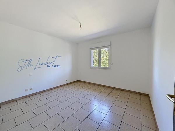 Appartement T3 rénové avec grand jardin de 400 m²