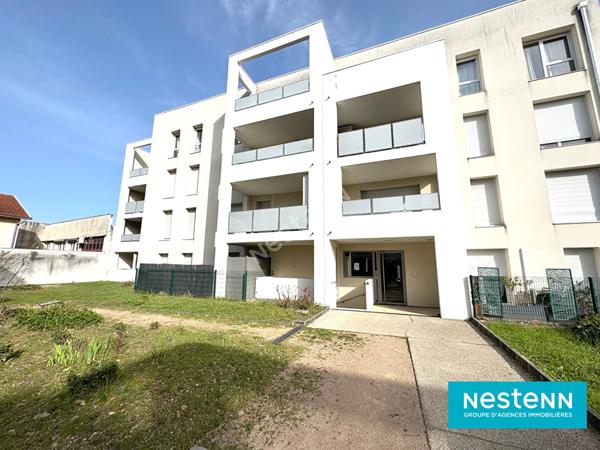 T4, REZ-DE-JARDIN, 3 CHAMBRES , GARAGE DOUBLE , LUMINEUX