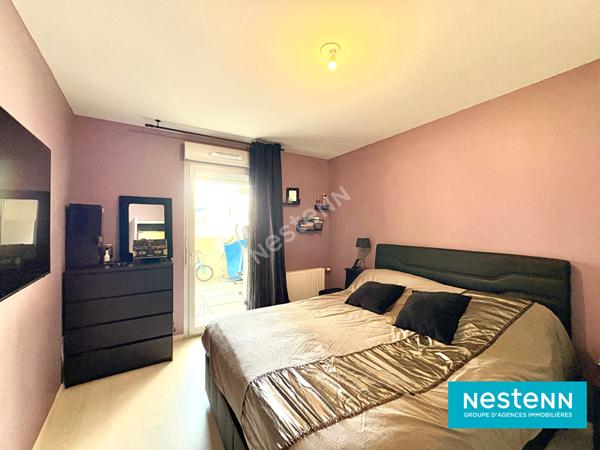 T4, REZ-DE-JARDIN, 3 CHAMBRES , GARAGE DOUBLE , LUMINEUX