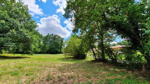Terrain 20 000 € Saint-Privat-des-Prés 1650 m² DPE