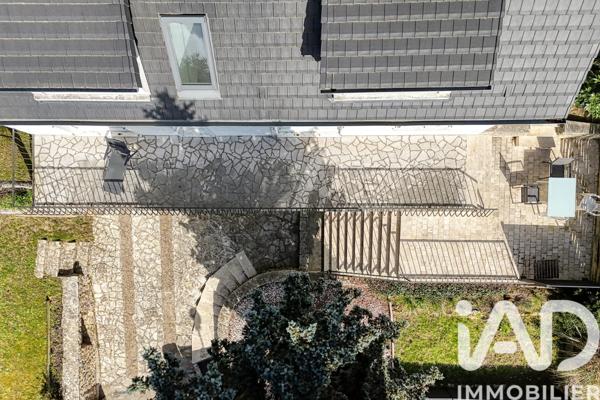 Maison à vendre 7 pièces 168 m² Briis-sous-Forges