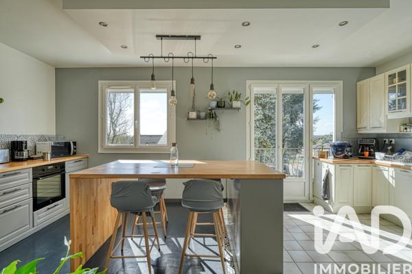 Maison à vendre 7 pièces 168 m² Briis-sous-Forges