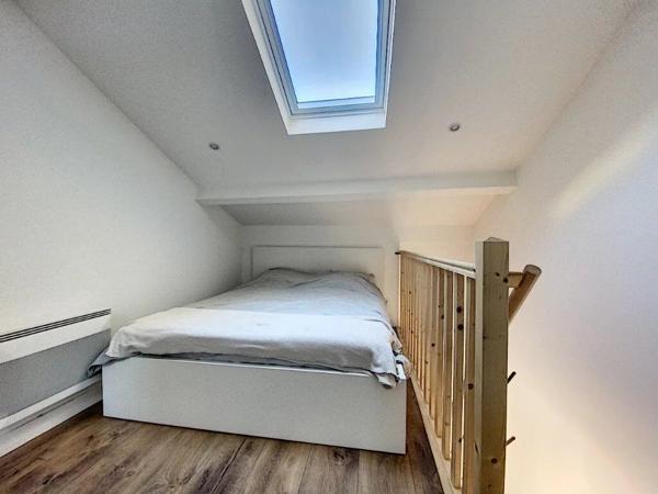 Location                                                      Appartement
                        
                     2 pièces                      26 m2                     à Nice