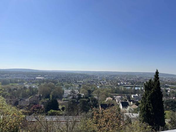 Villa de prestige-434 m2-terrain env 10 000m2