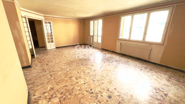 Clermont-Ferrand - Salins - Appartement T4 de 100m2 avec garage