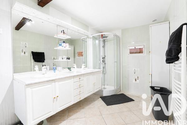Maison à vendre 5 pièces 158 m² Lavit