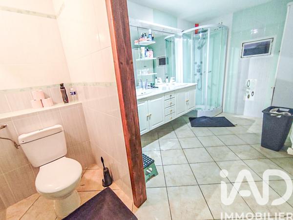Maison à vendre 5 pièces 158 m² Lavit