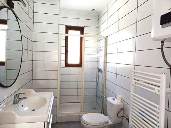 Grande Maison 8 pièce(s)  197 m2