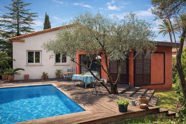 Maison 9 pièces - 200 m²