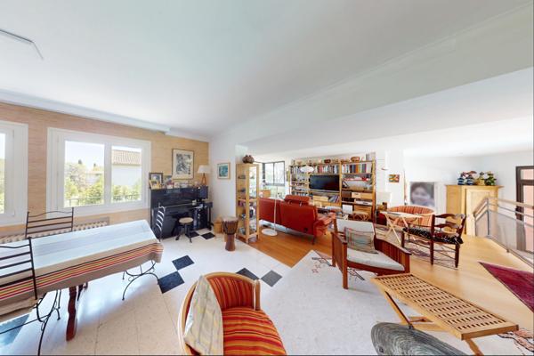 Maison 9 pièces - 200 m²