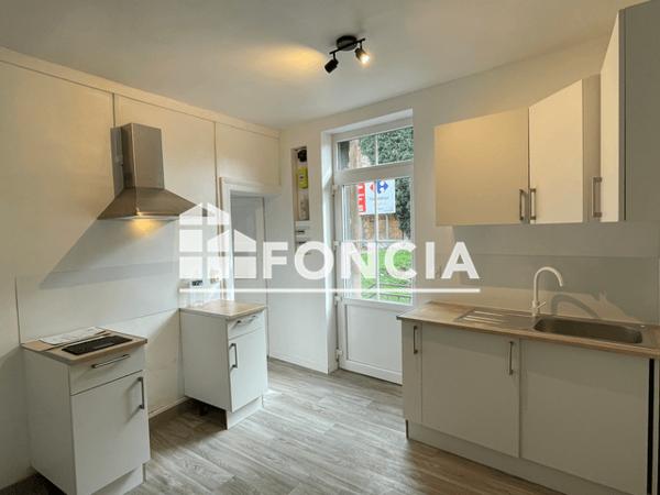 Location Maison 3 pièces 60.77 m² - 27 RUE DES CHAMPS 30 RUE DE LA REPUBLIQUE Orbec 14290