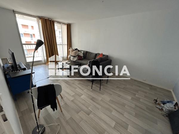Location Appartement 2 pièces 48.81 m² - 26 RUE DU CLOS HERBERT Caen 14000