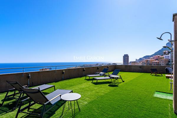 A vendre, Côte d'Azur Beausoleil, Appartement rooftop vue mer