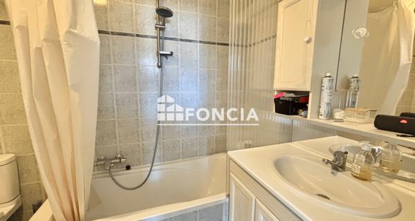 À vendre Appartement 2 pièces 49.49 m² - Aix-les-bains 73100