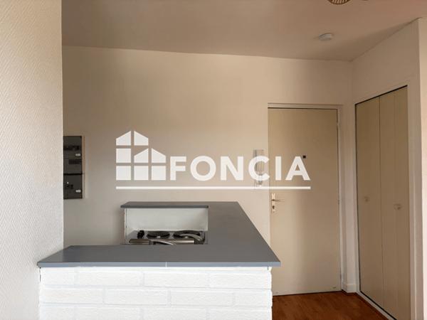 Location Studio 23.44 m² - Montargis 45200