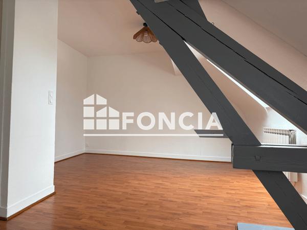 Location Studio 23.44 m² - Montargis 45200