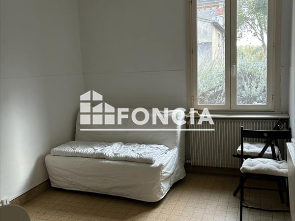 Location Studio meublé 12.6 m² - 24 TER QUAI SAINT LAURENT Orleans 45000