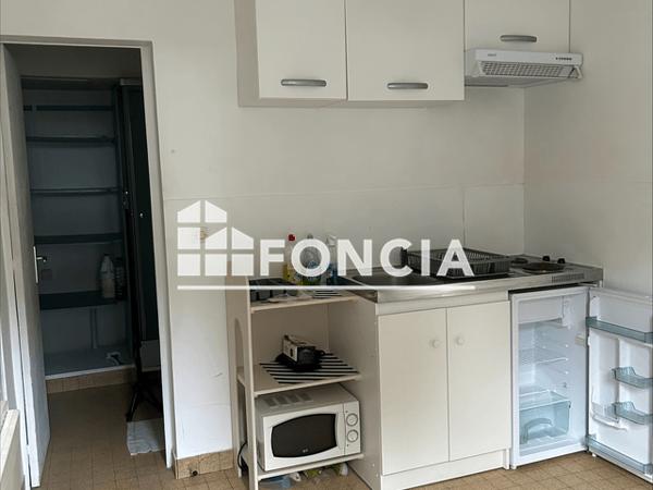 Location Studio meublé 12.6 m² - 24 TER QUAI SAINT LAURENT Orleans 45000