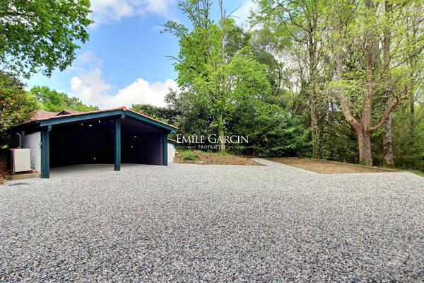 À vendre -  Maison - Ascain -  piscine et vues
