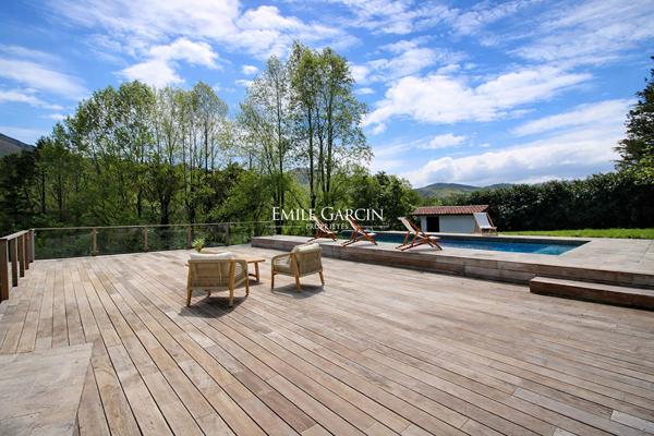 À vendre -  Maison - Ascain -  piscine et vues