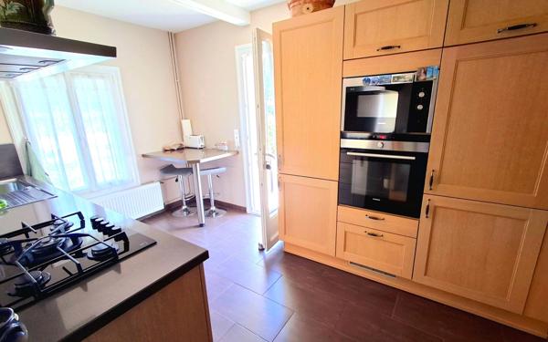 Maison à vendre    7 pièces • 160 m2 Nemours