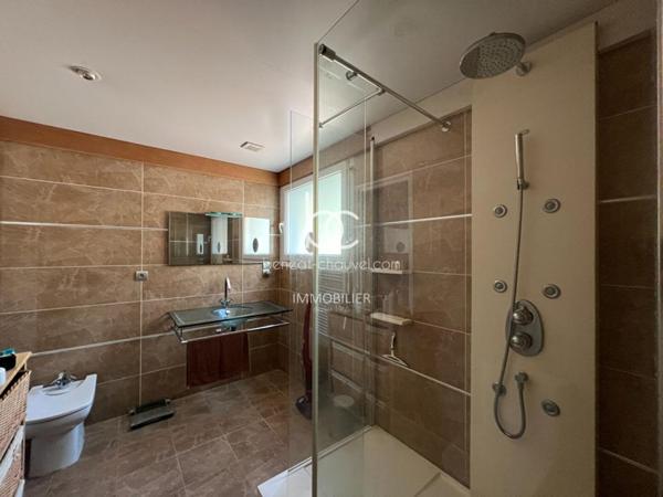 SARZEAU Maison 3 pièces 170 m²