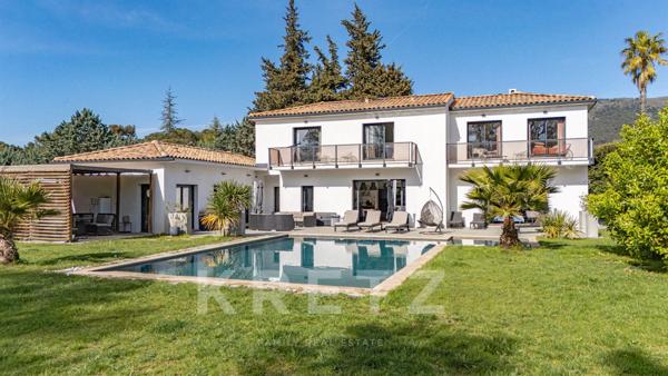 LE BEAUSSET - Villa Moderne avec Piscine