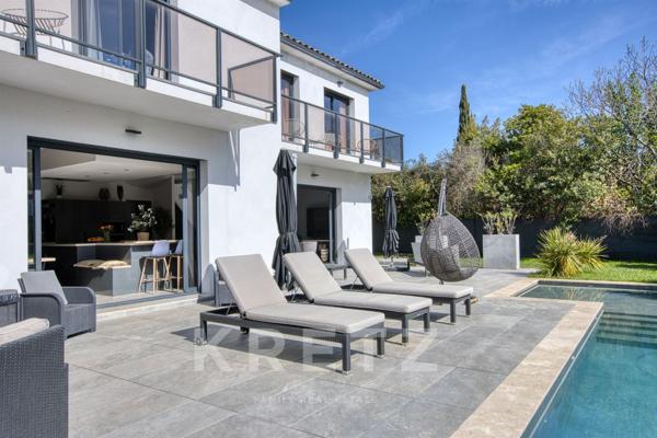 LE BEAUSSET - Villa Moderne avec Piscine