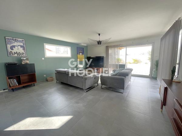 Villa moderne T5 avec piscine et pool house !